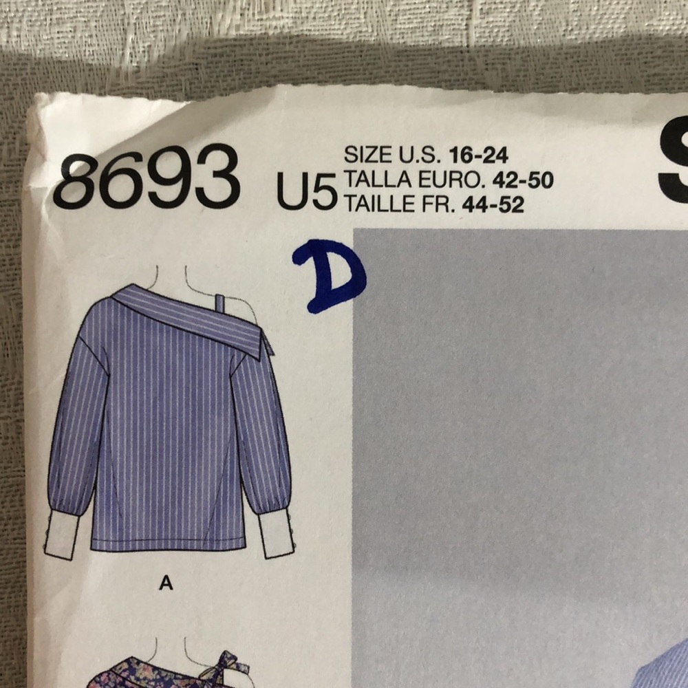 Simplicity pattern - Picture 2 of 5